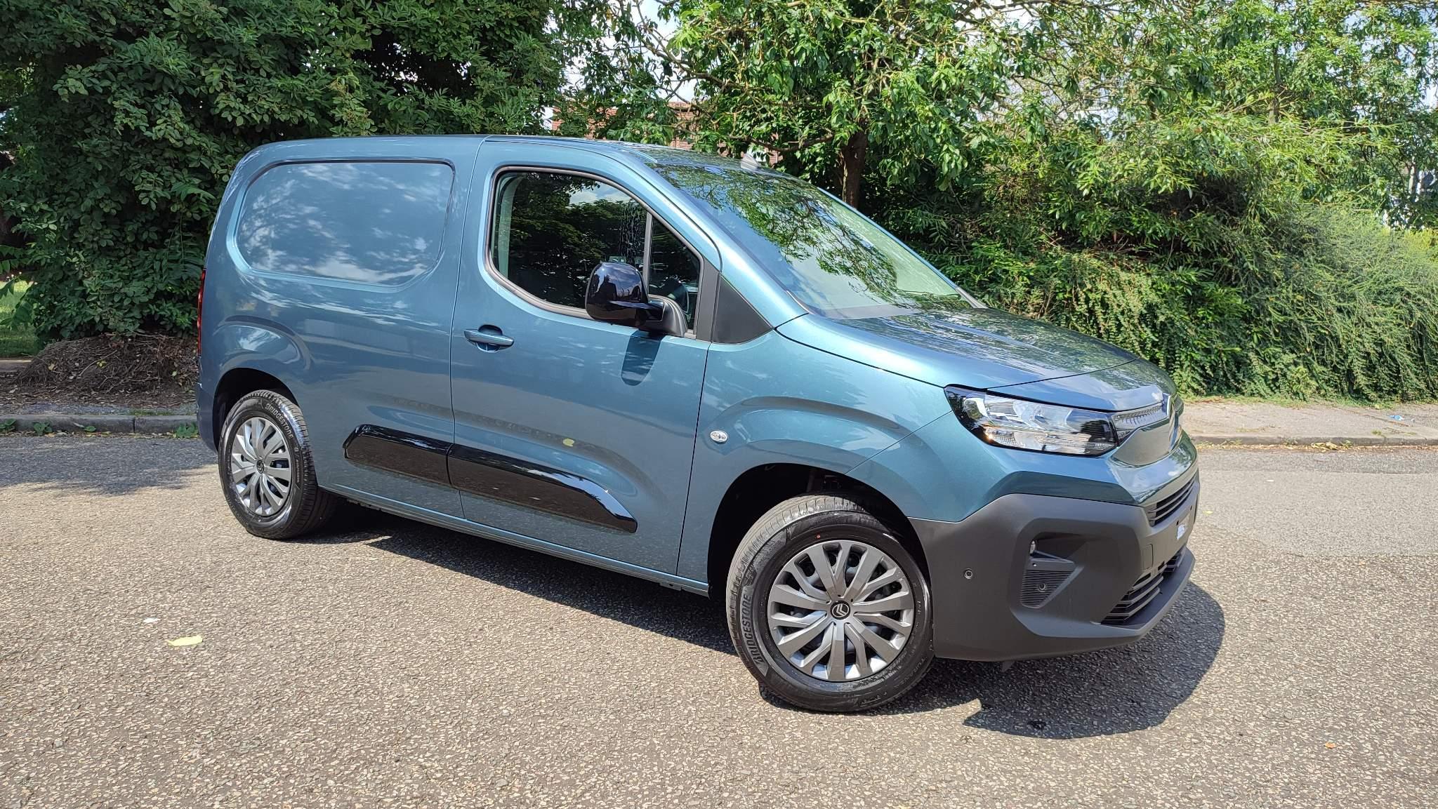  Citroen E-Berlingo