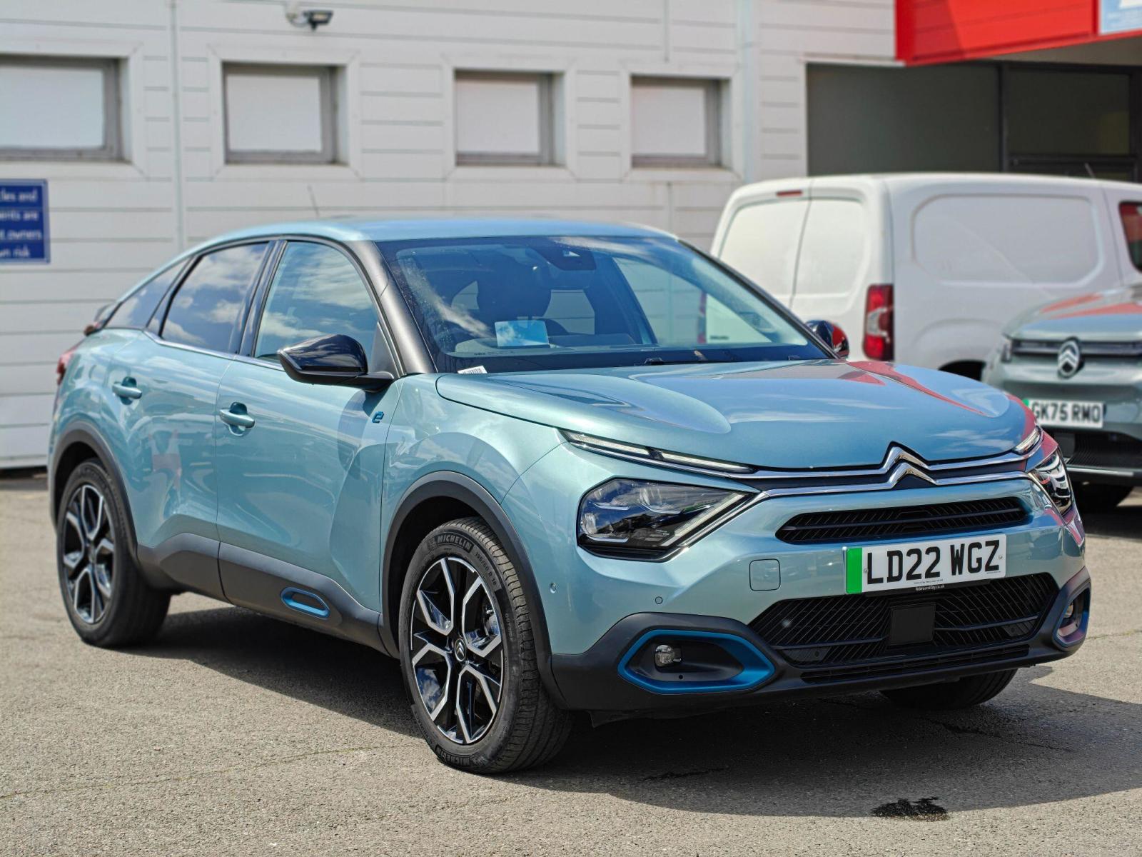 2022 Citroen e-C4