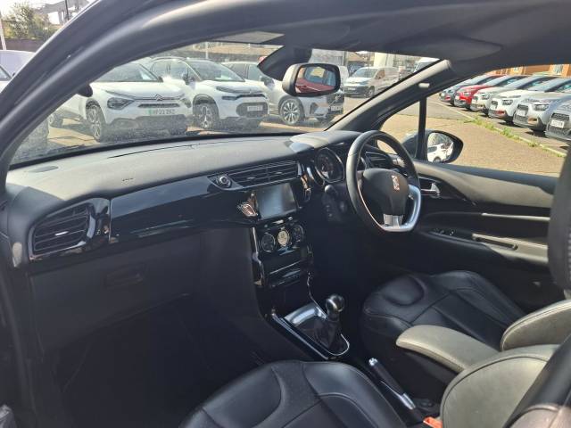 2018 DS AUTOMOBILES DS 3 1.2 PureTech Black Lezard Euro 6 (s/s) 3dr