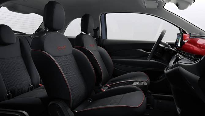 All-Electric Fiat 500 - Interior