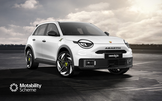 ABARTH 600 175kW 54kWh 5dr Auto